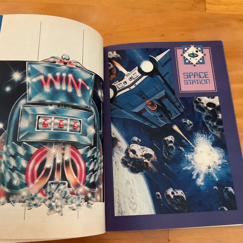 Video Game Catalog - Red - Picture 4 of 5